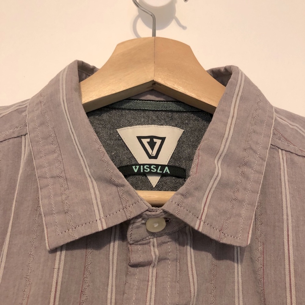 Vissla Short Sleeve button-up - Picture 2 of 4